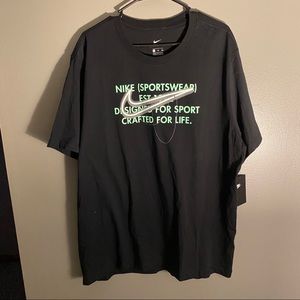 NWT NIKE t-shirt